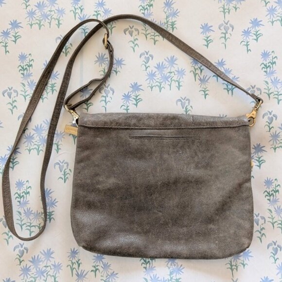 Hammitt VIP Medium Crossbody Bag Pewter Brushed Gold Red Zip Leather Clutch - Picture 4 of 6